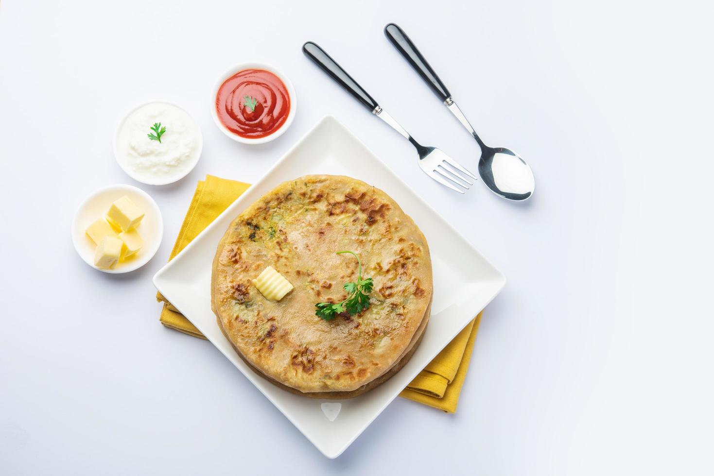 Aloo Gobi Paratha